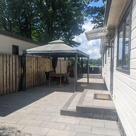 Heerlijk Vakantie Chalet Te Huur * Zeeland
